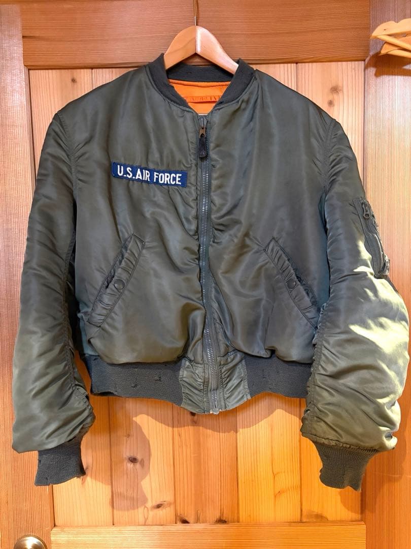 実物 MA-1 XL ビンテージ　Dタイプ クラウンジップ