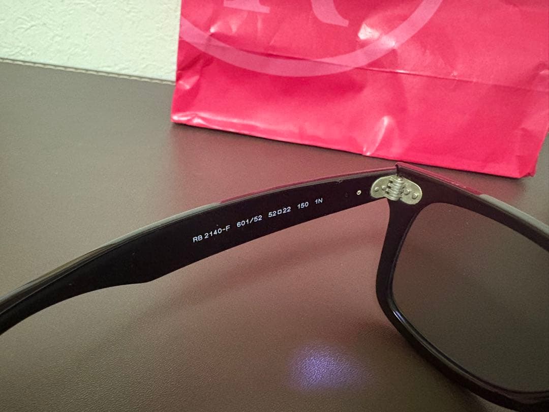 小物 Ray-Ban WAYFARER
