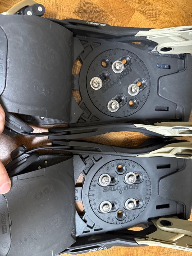 SALOMON スノーボードビンディング サイズL