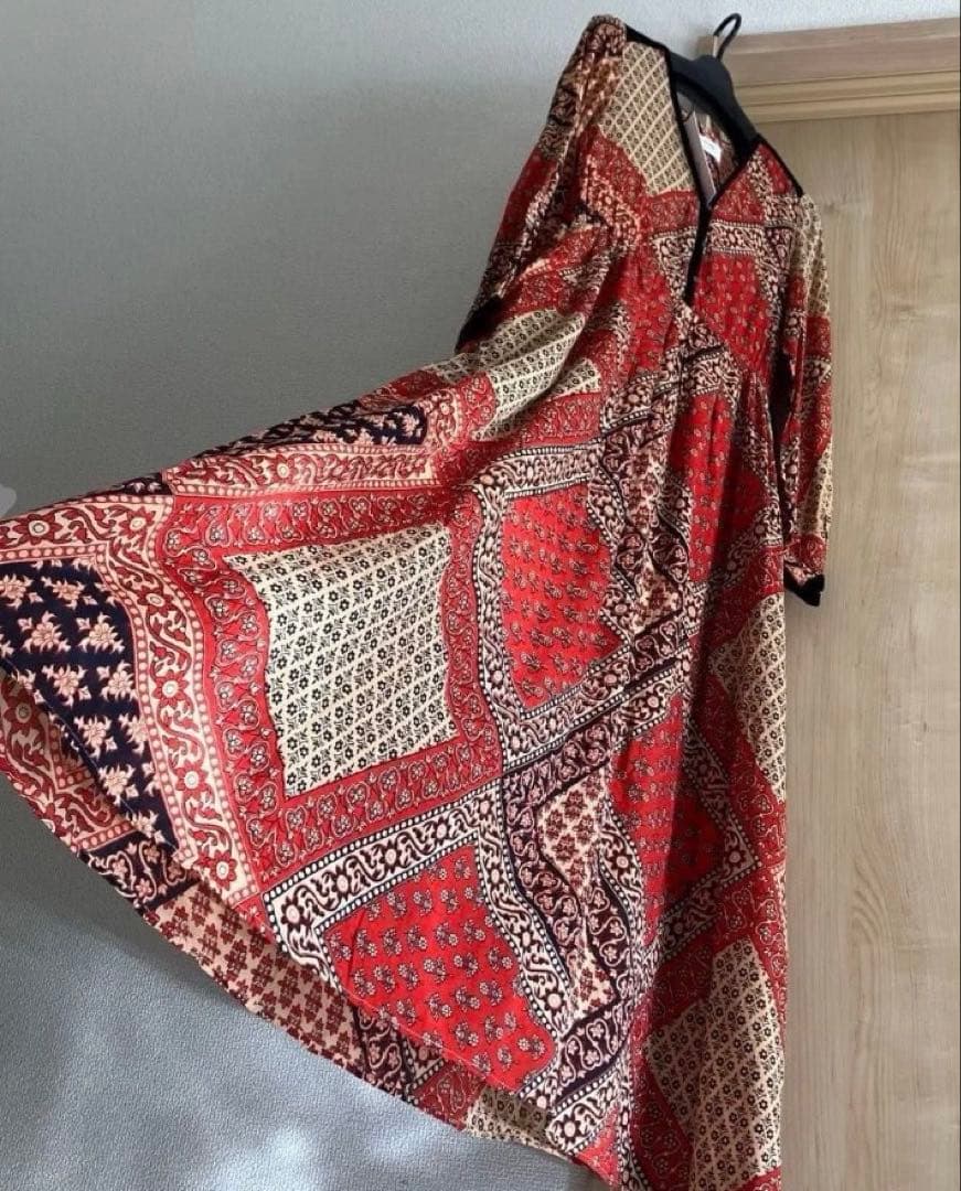 2/15迄早割TS中Sara mallika インド綿 バンダナ柄 ワンピース