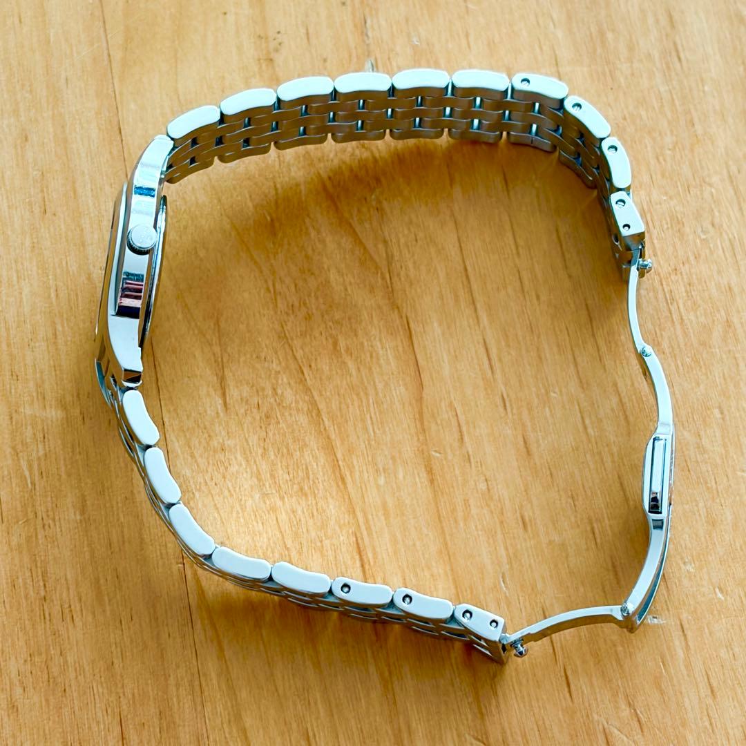 GUCCI グッチ 5500L ラウンドフェイス 腕時計 ステンレススチール