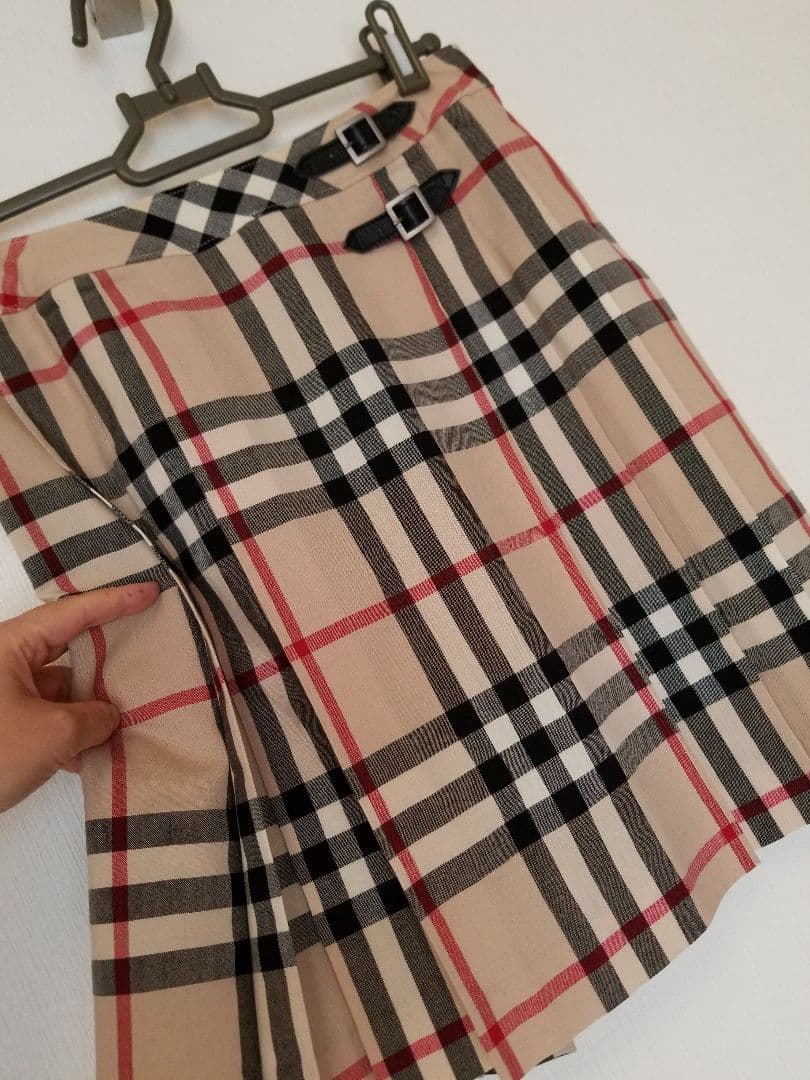 バーバリーキッズスカート 未使用近 美品 ベージュ ノバチェック160