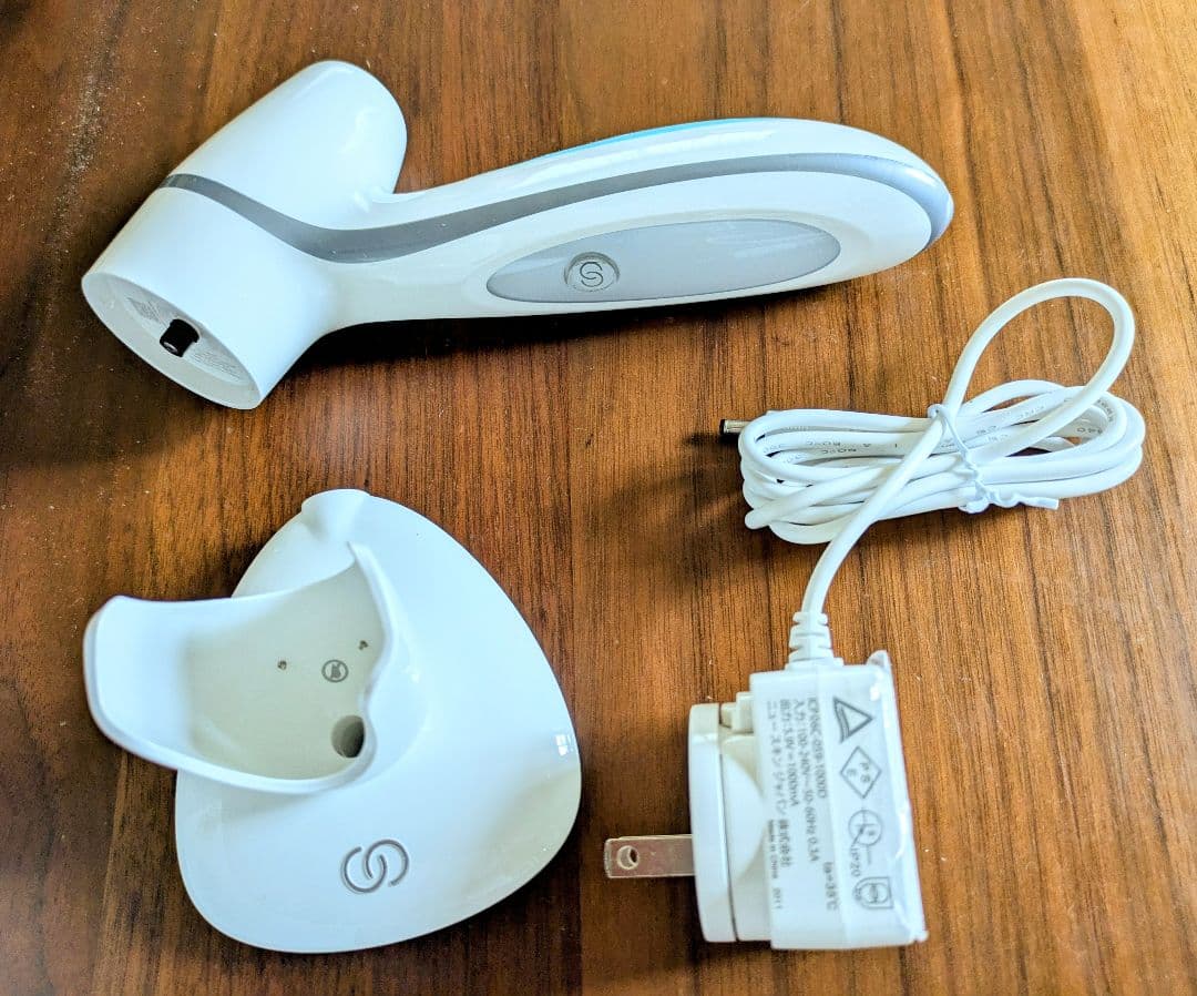 ニュースキン　ルミスパ 美顔器（２個セット）