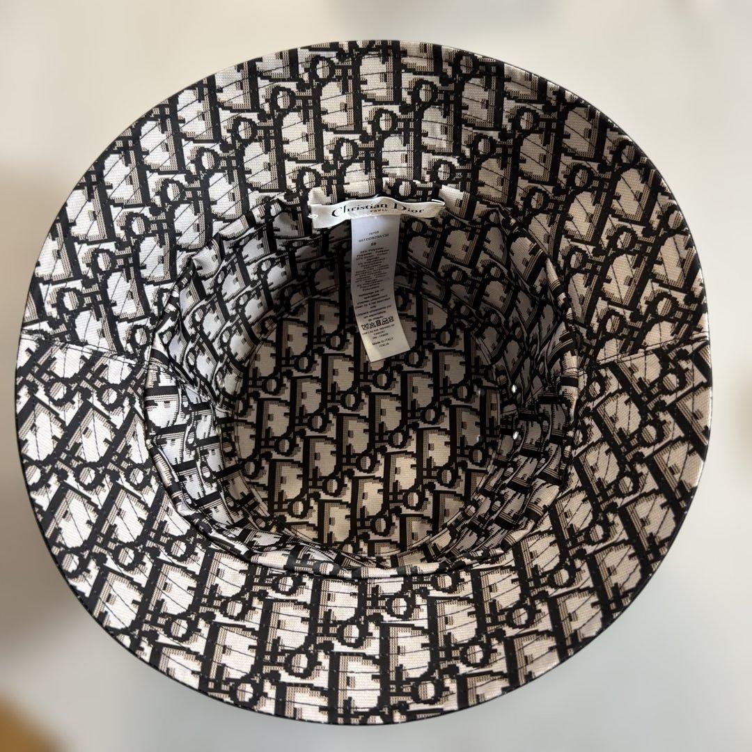 ディオール　バケットハット