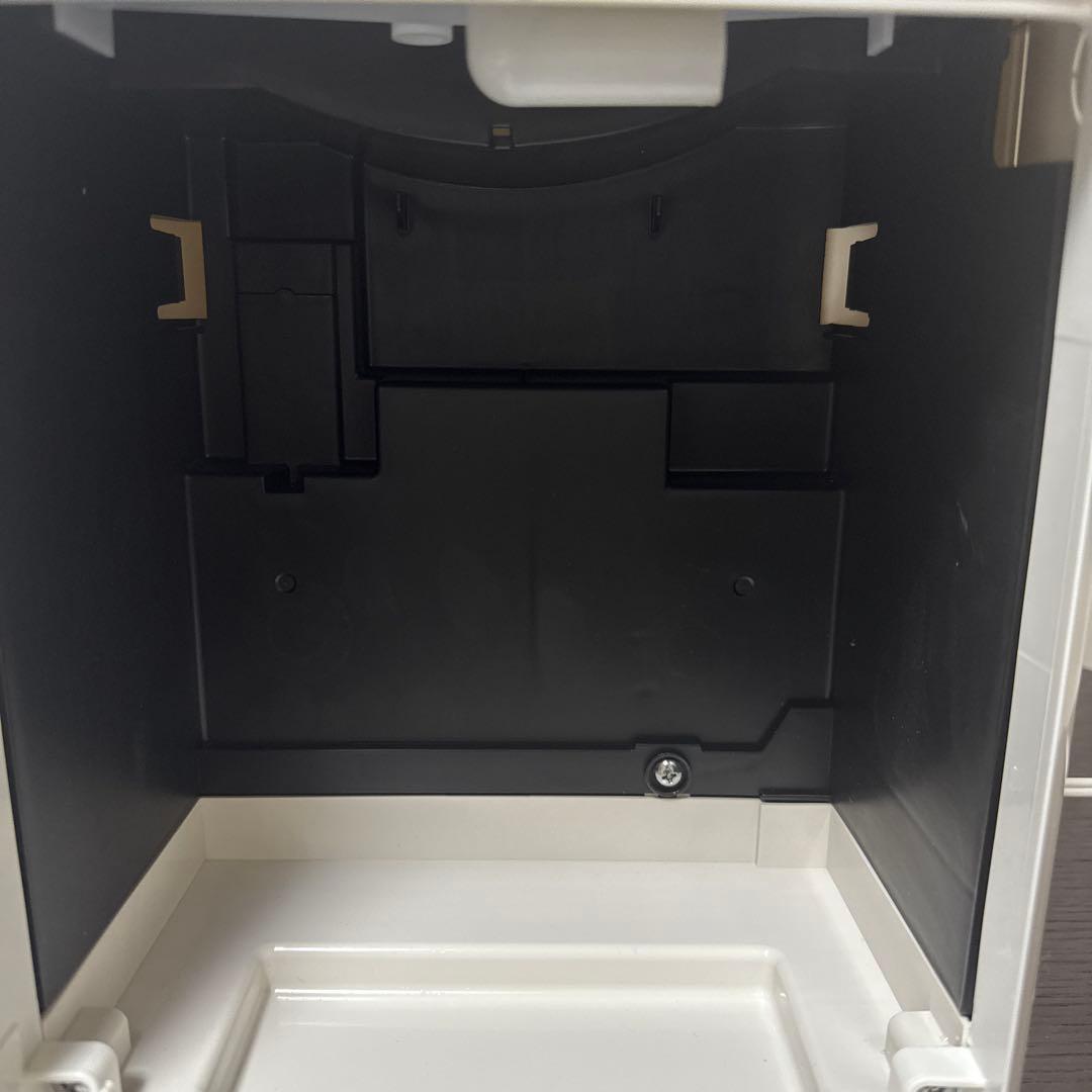 コロナ衣類乾燥 除湿機 タワー型　日本製　美品