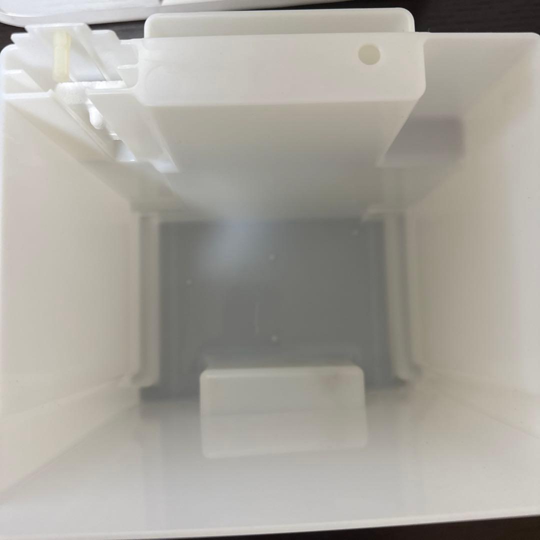 コロナ衣類乾燥 除湿機 タワー型　日本製　美品