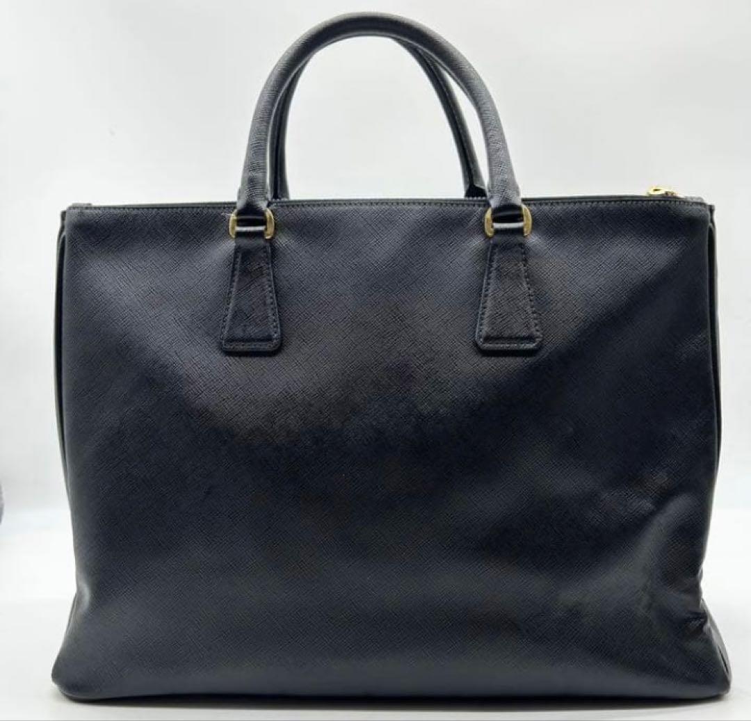 プラダ　ハンドバッグ　ガレリア　三角ロゴ　サフィアーノレザー　ゴールド金具