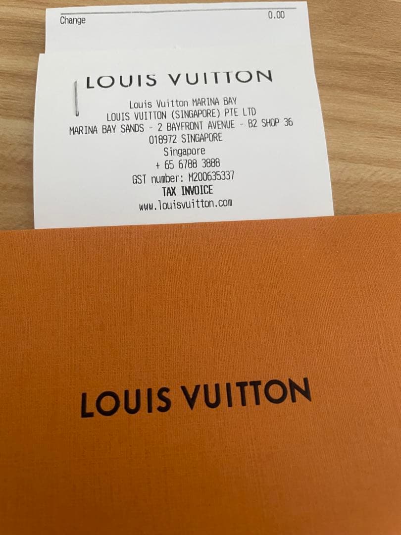 専用です　新品ルイヴィトン マフラー・オンリー LV・ミニ コンフィレシート付き