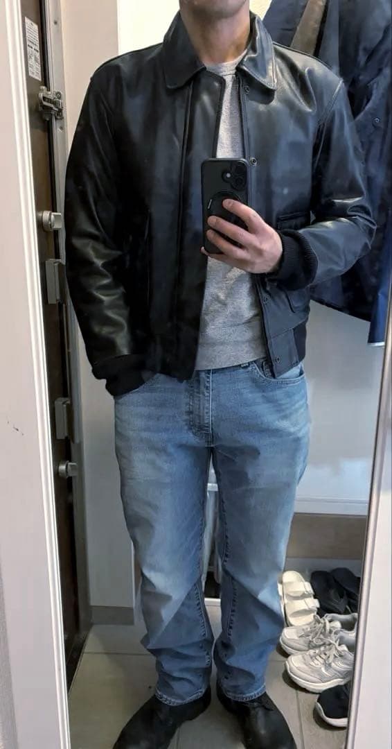 Willis& レザージャケット（牛革）　Mサイズ