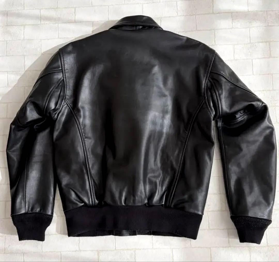 Willis& レザージャケット（牛革）　Mサイズ