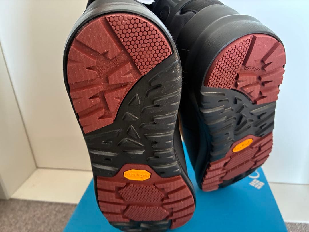 新品未使用Columbiaコロンビア スピンリールブーツII