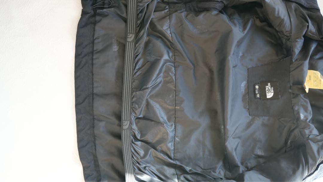 ノースフェイス マウンテン ジャケット110 黒