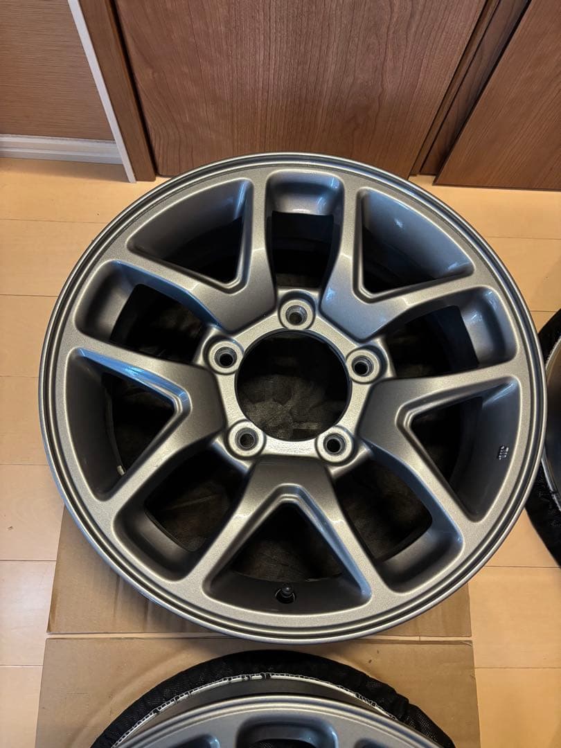 JB64 ジムニー　XC純正ホイール　4本セット