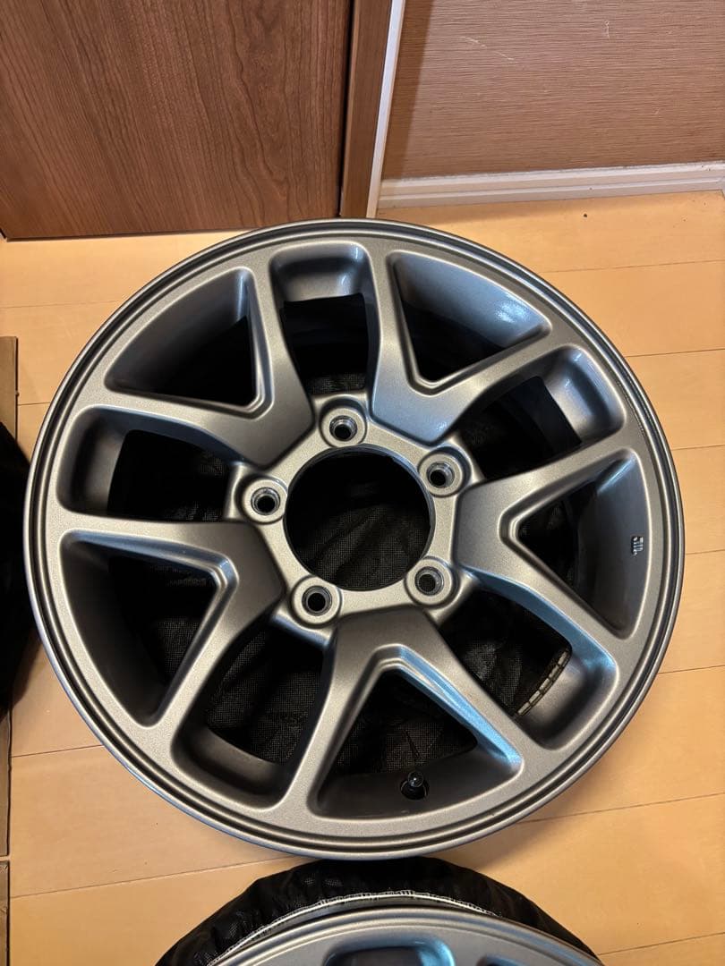 JB64 ジムニー　XC純正ホイール　4本セット
