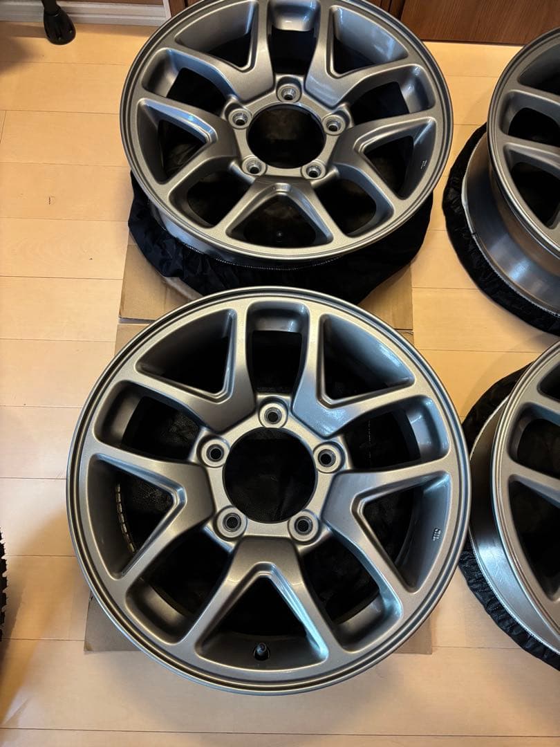 JB64 ジムニー　XC純正ホイール　4本セット