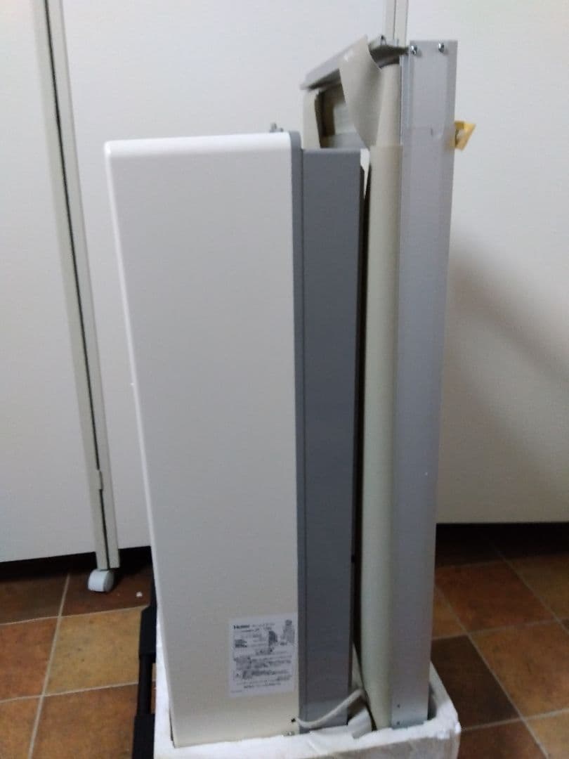 未使用 ハイアール 冷房専用 ウインドエアコン JA-16N 2015年製