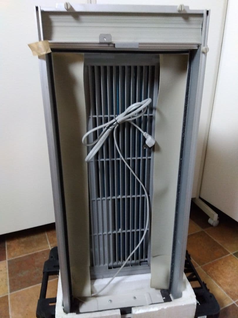 未使用 ハイアール 冷房専用 ウインドエアコン JA-16N 2015年製