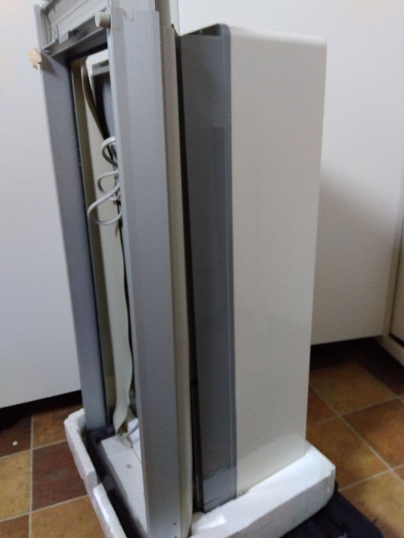 未使用 ハイアール 冷房専用 ウインドエアコン JA-16N 2015年製