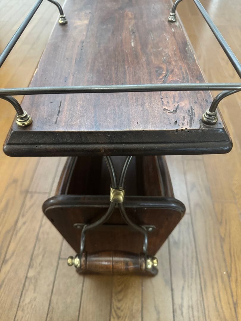 木製マガジンラック