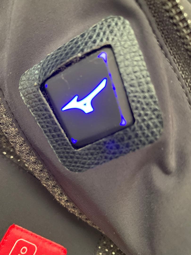 ミズノ スキーウェア ヒーター付き 上位モデル 1/2ジャケット画像