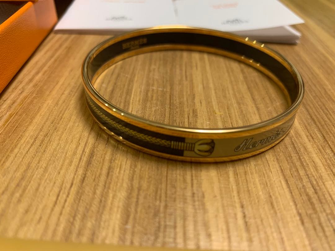 未使用　HERMES エルメス バングル 内周21cmエマイユ