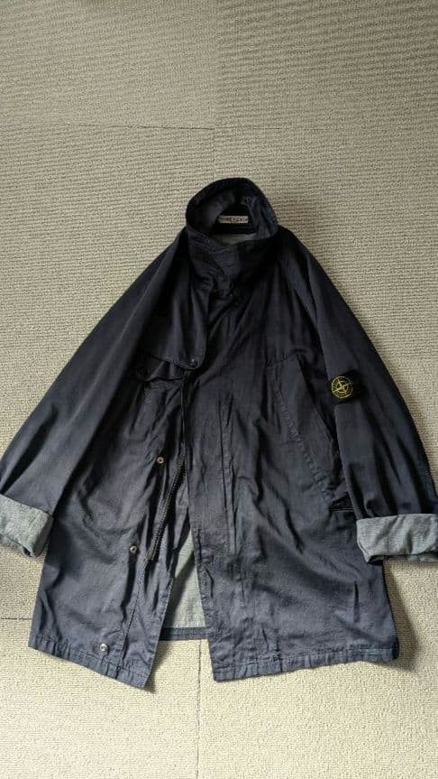 stone  RASO GOMMATO　トレンチコート
