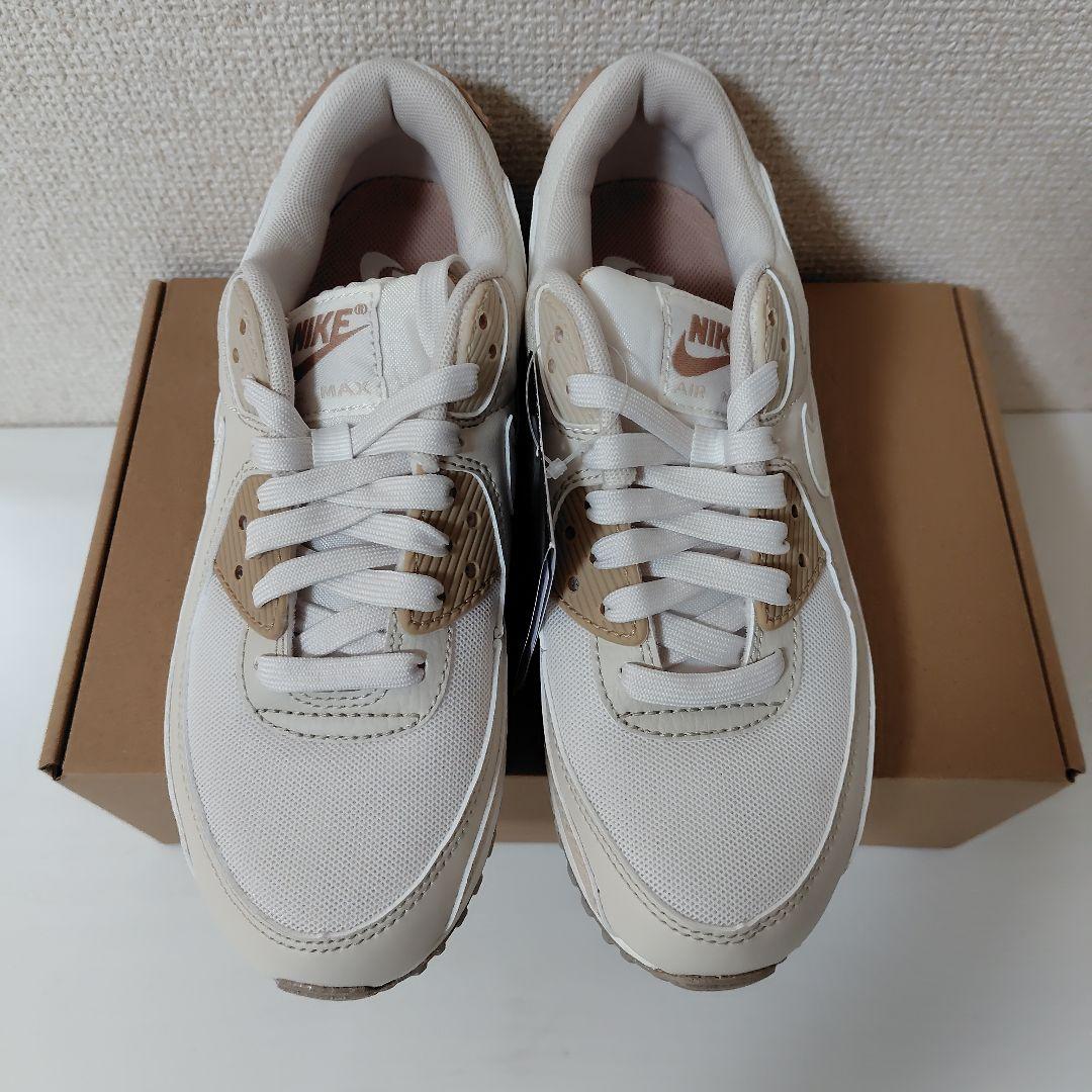 新品 NIKE スニーカー ベージュ 23cm