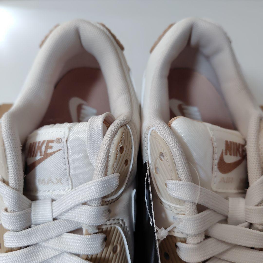 新品 NIKE スニーカー ベージュ 23cm