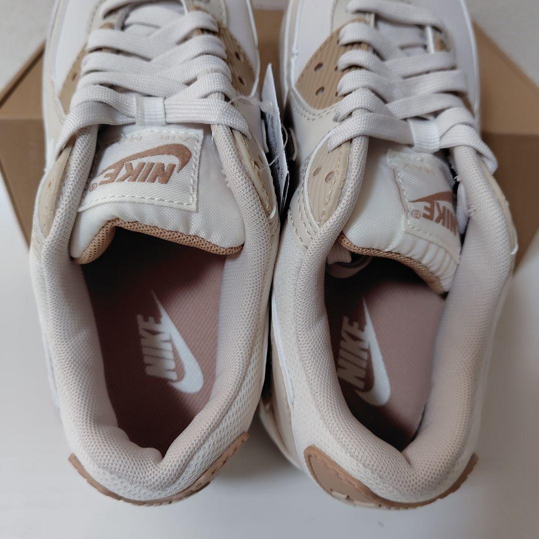 新品 NIKE スニーカー ベージュ 23cm