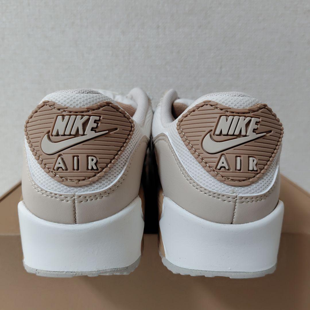 新品 NIKE スニーカー ベージュ 23cm