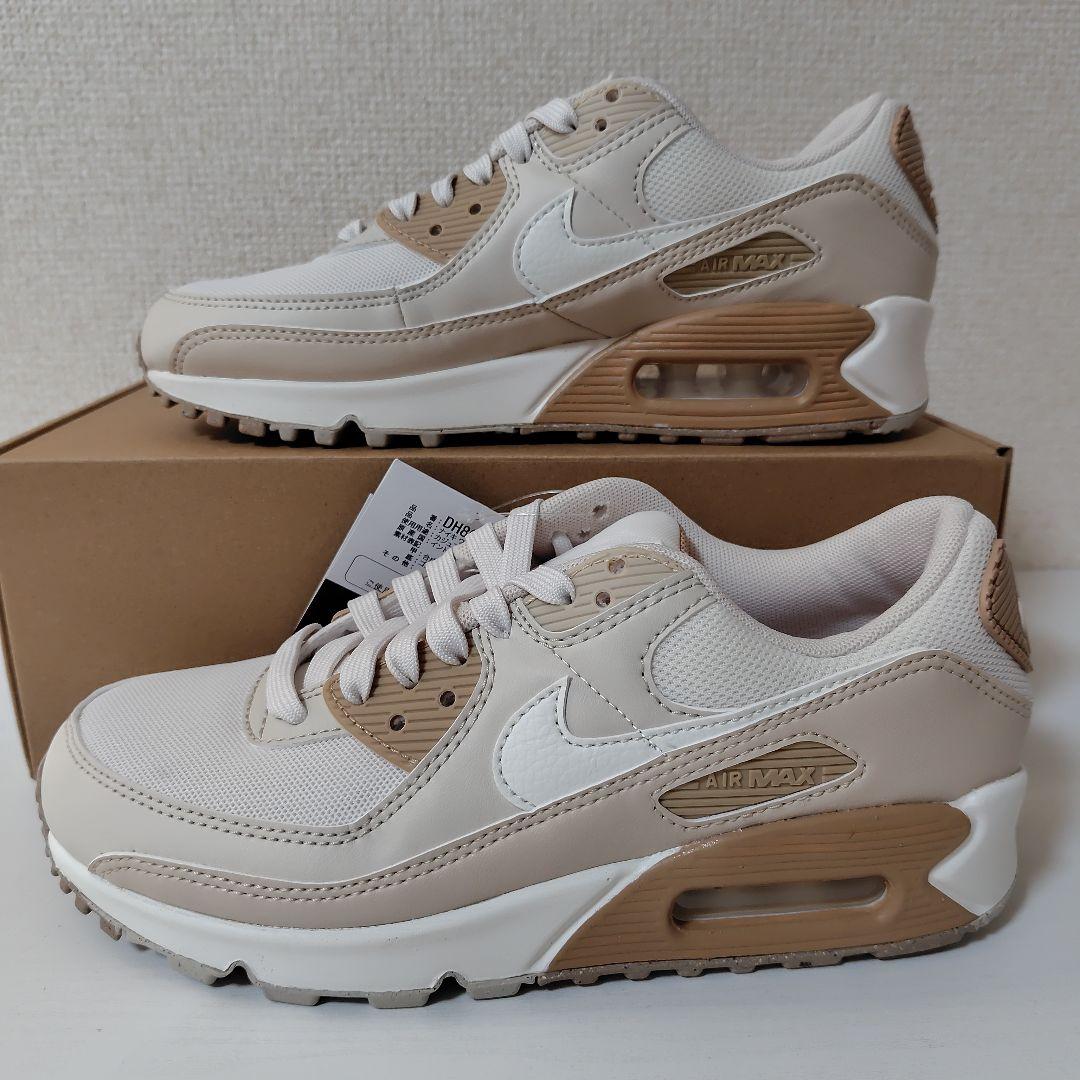 新品 NIKE スニーカー ベージュ 23cm