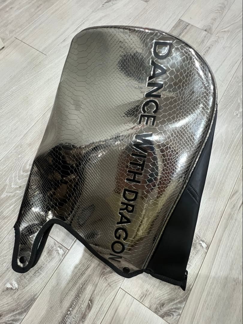 DANCE WITH DRAGON キャディバッグ3月16 日まで値下げ中