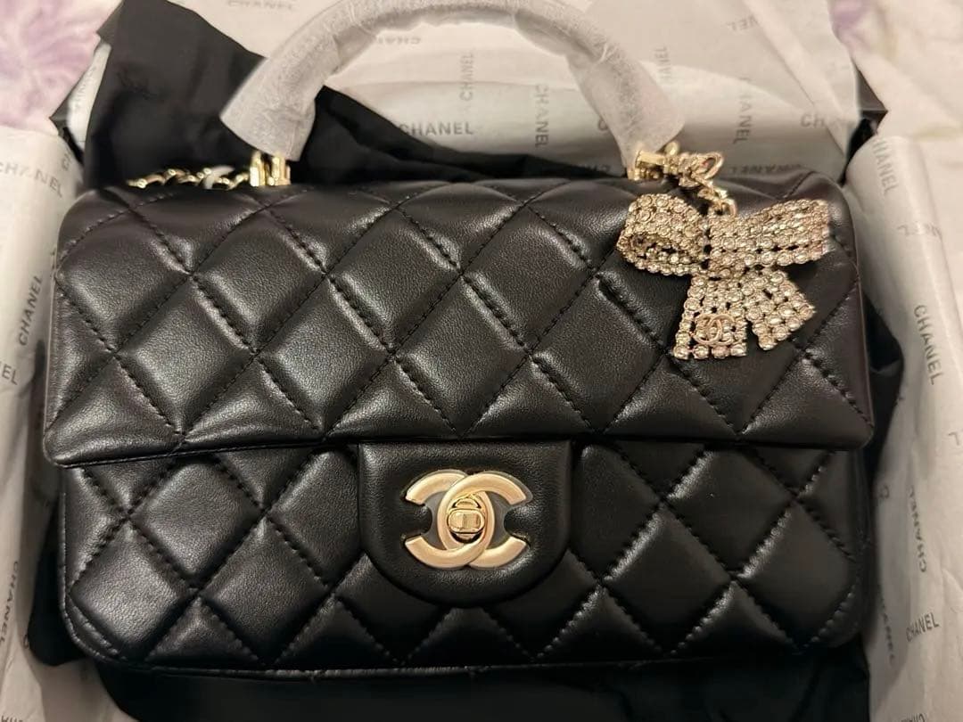 と*こ様 ノベルティ　ccロゴ　キルティングバッグ