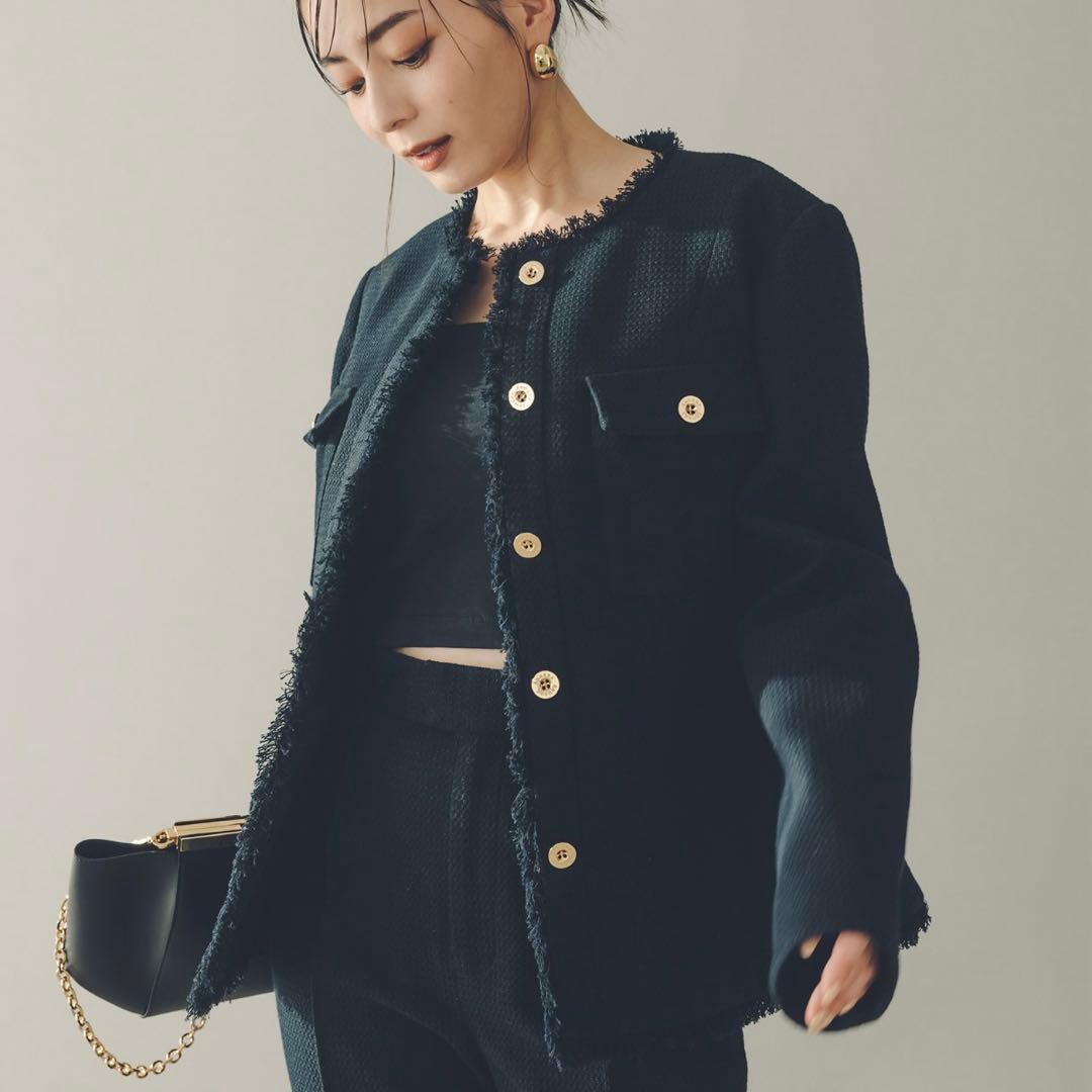 完売　アニュアンス　ツイードノーカラーフォルムジャケット　ネイビー