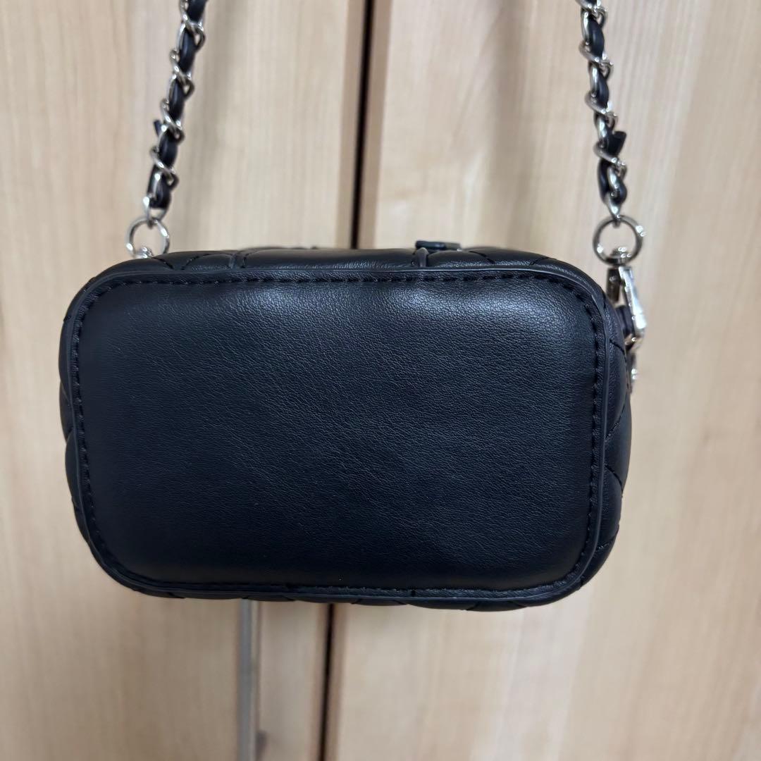 Darich ダーリッチ キルティングスクエアミニバッグ シルバーパーツ