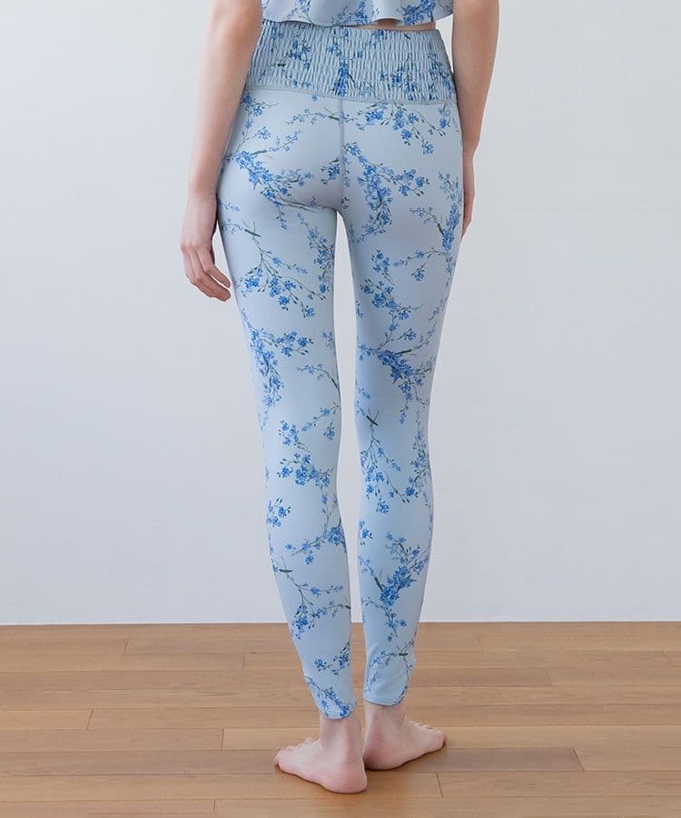 水色花柄クロスストラップヨガウェア