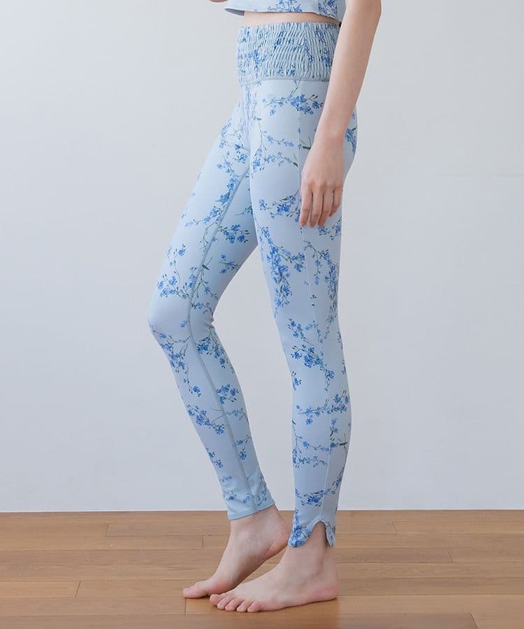 水色花柄クロスストラップヨガウェア