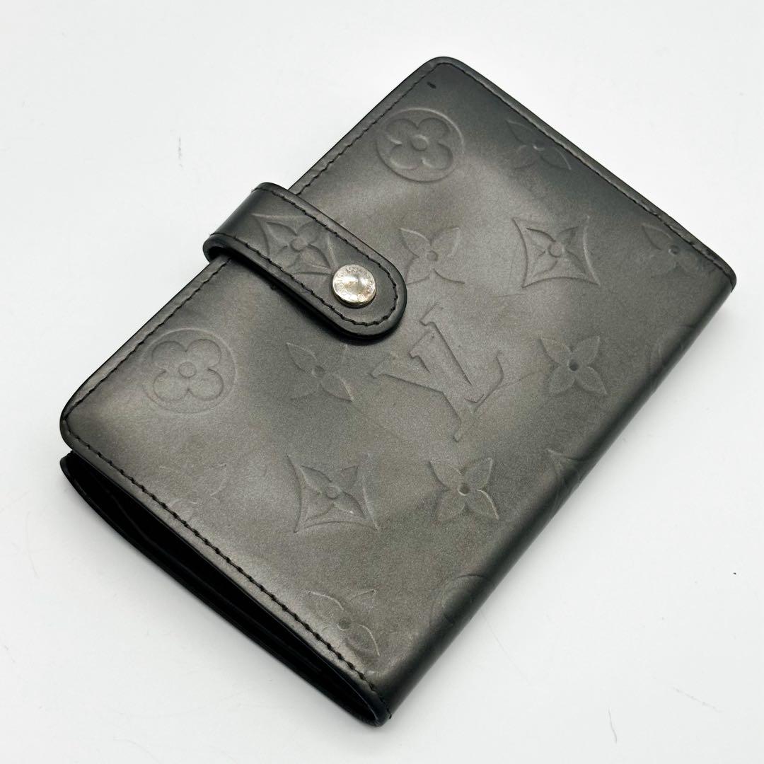 ルイヴィトン ポルトフォイユ ヴィエノワ ヴェルニ マット モノグラム がま口