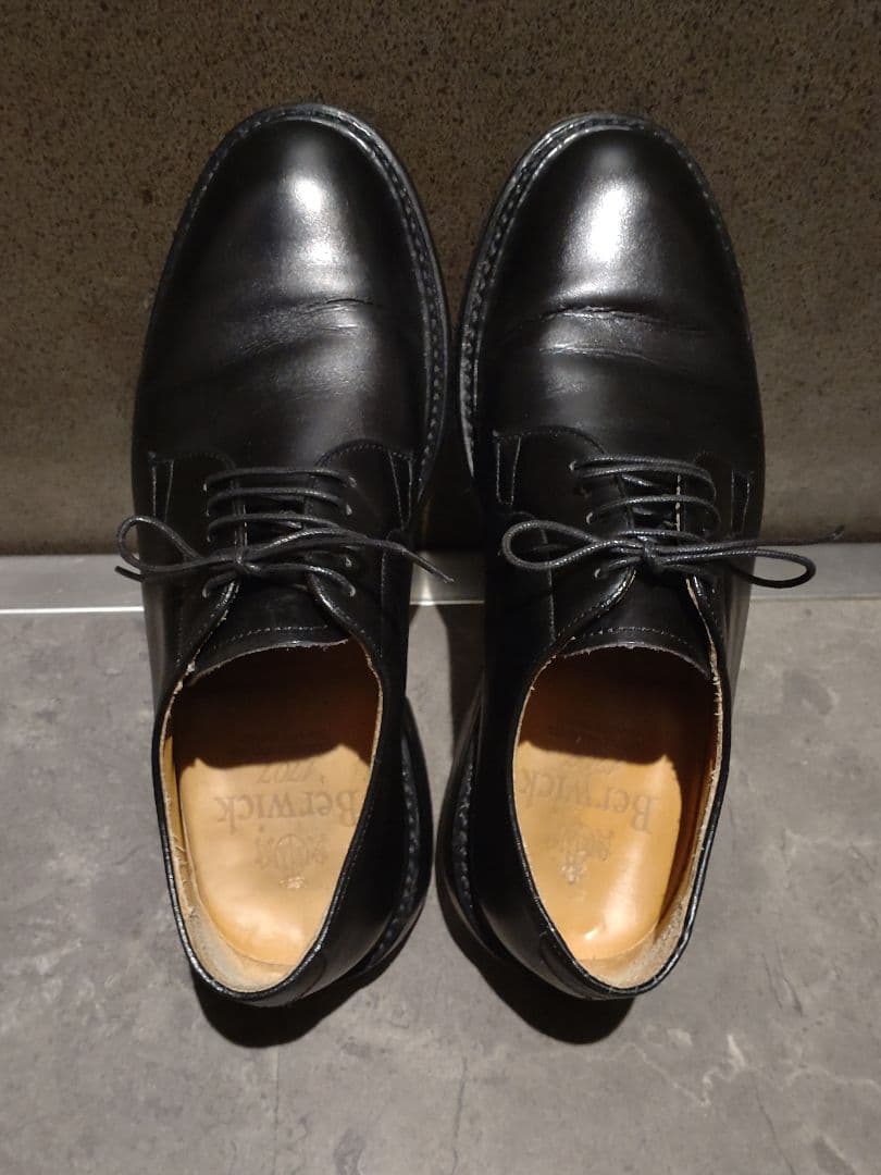 セール中　即出荷　美品　バーウィック プレーントゥ 黒　7 レザーソール
