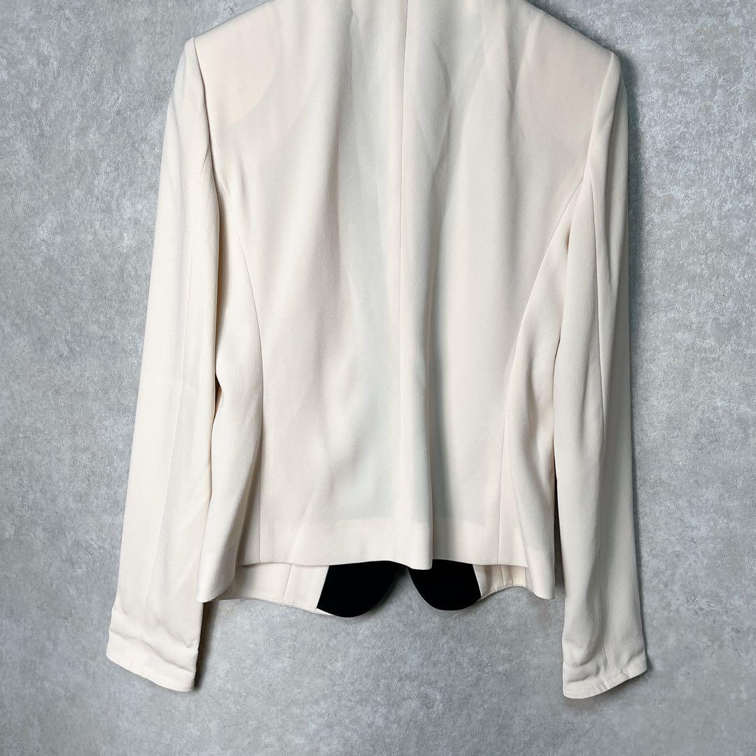 【美品】ベイジ セットアップノーカラー ジャケット CINDY シンディヌード