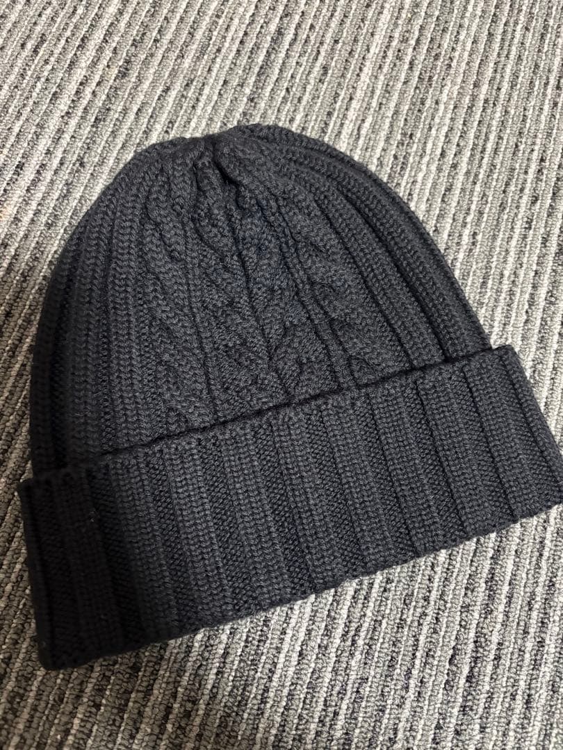 モンクレール　ニット帽　ブラック