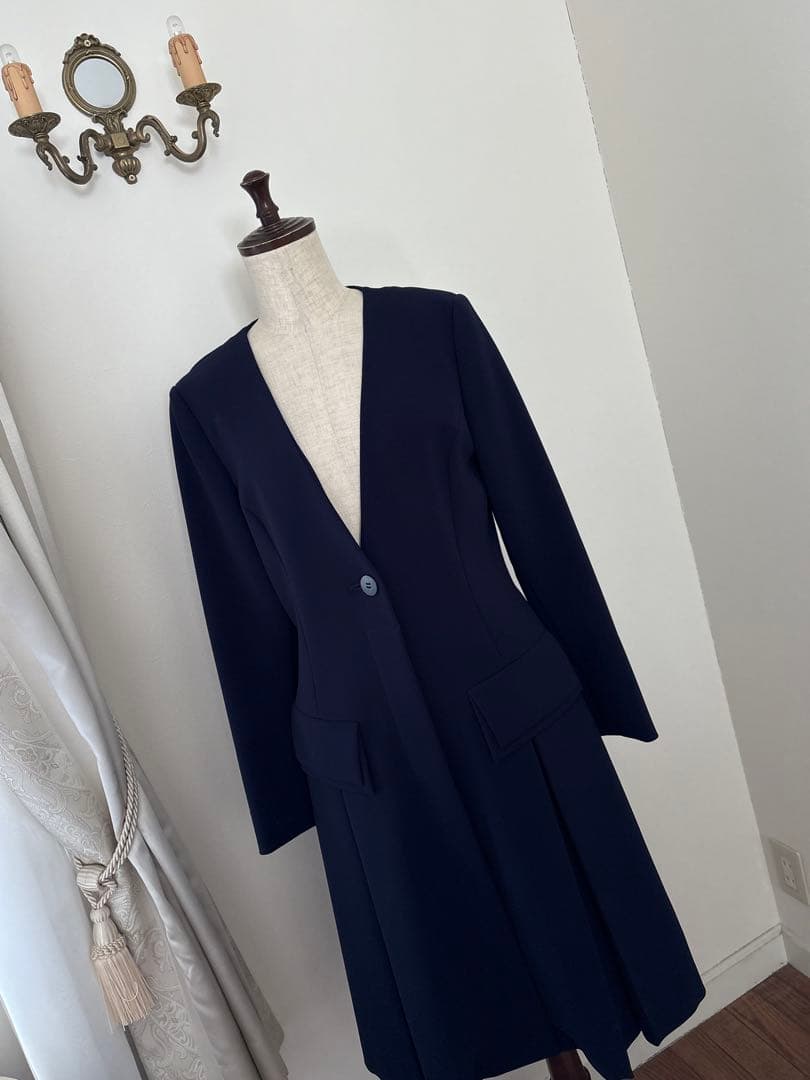 美品　フォクシーコレクション　ワンピースコートフロントプリーツ　紺色　40