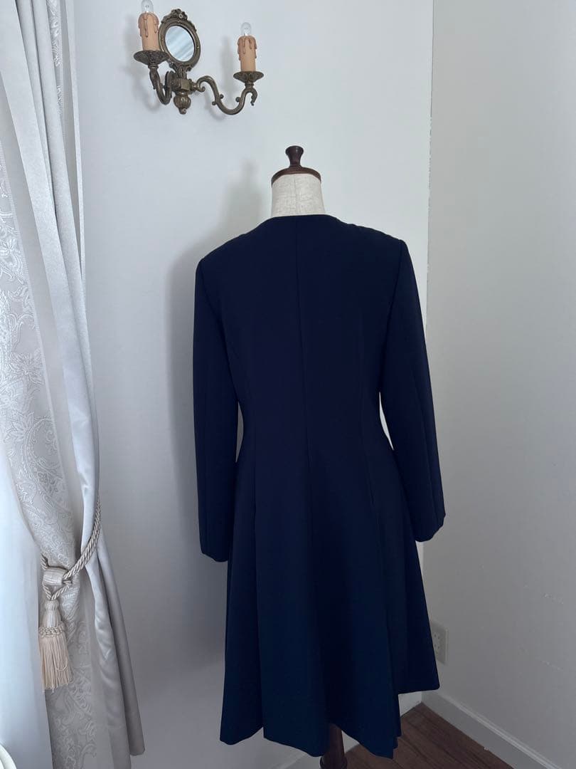 美品　フォクシーコレクション　ワンピースコートフロントプリーツ　紺色　40
