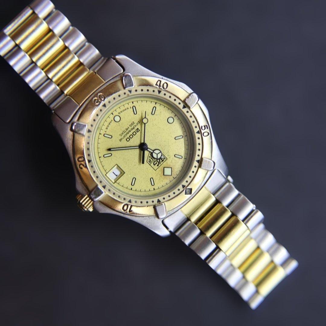 タグホイヤー　プロフェッショナル　腕時計　964.013　メンズ　クオーツ