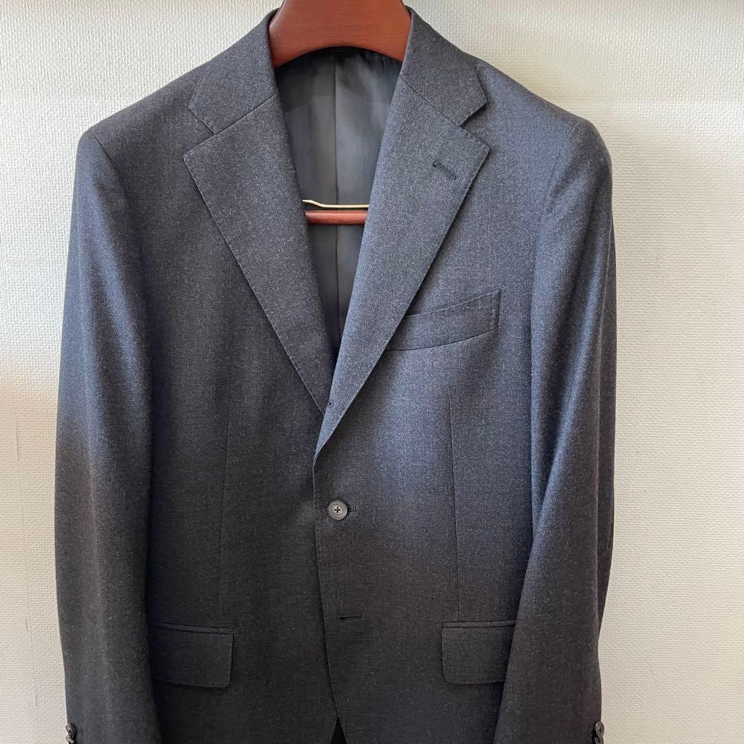【美品】ユニバーサルランゲージ　スーツ　E.THOMAS TR24 秋冬