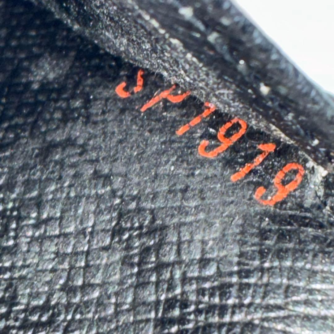 美品　50 LOUIS VUITTON ルイヴィトン　エピ　三つ折り財布