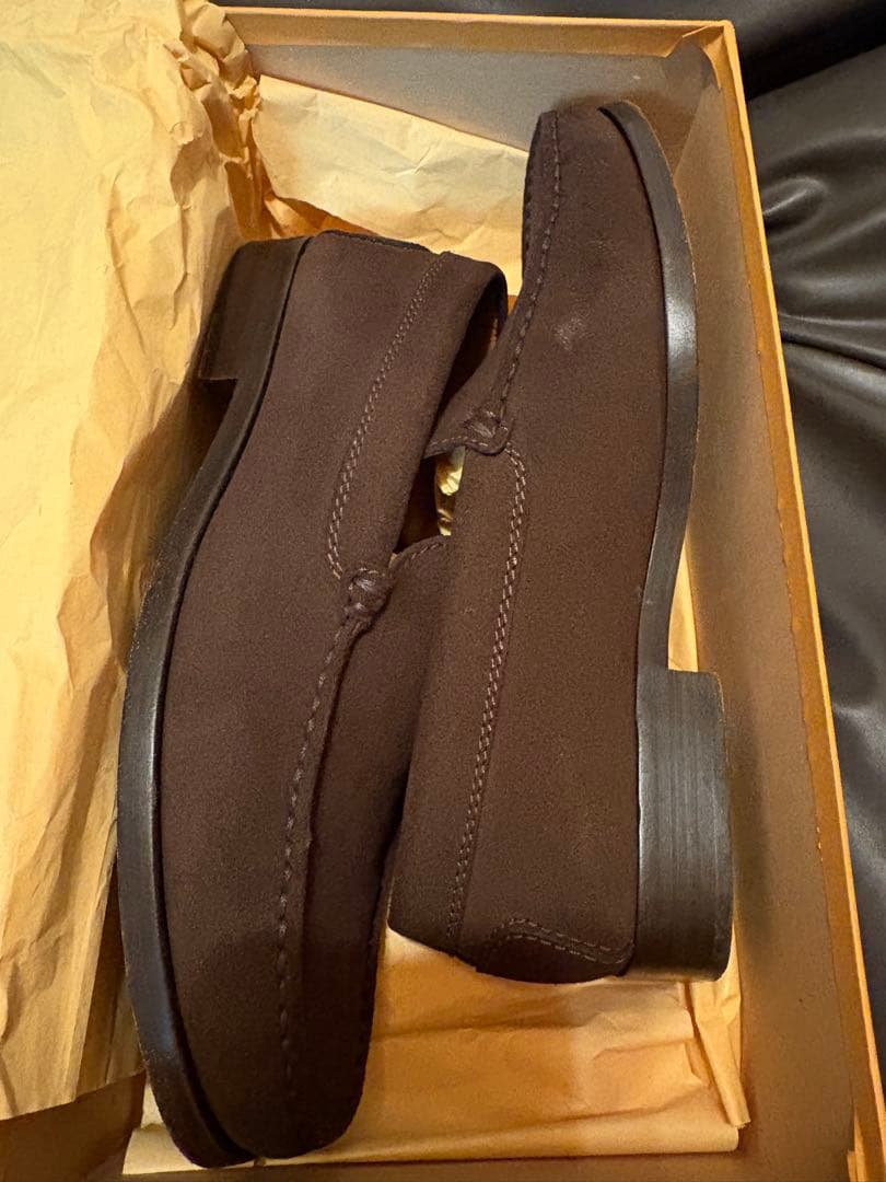 TOD'S ブラウン スエード ローファー