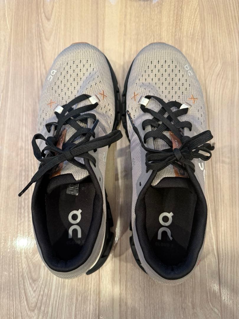 On Cloud X 4 クラウド エックス 4 ランニングシューズ 靴 メンズ