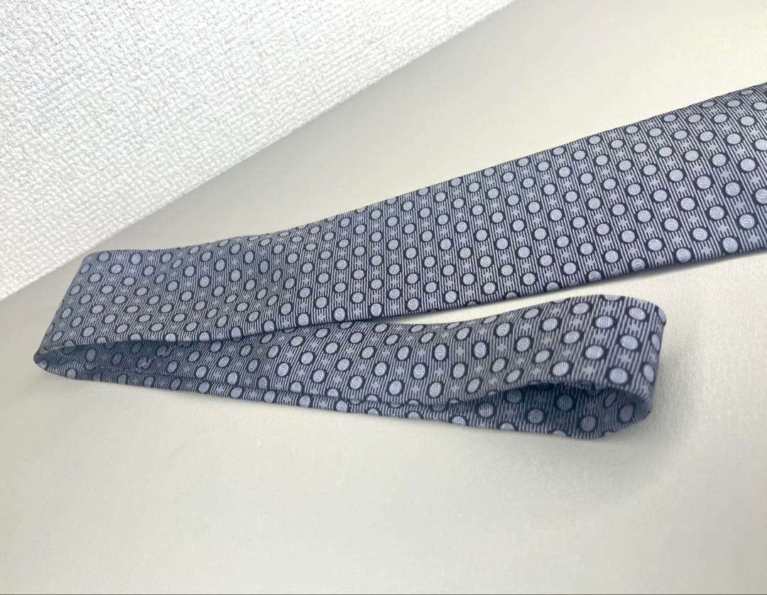 超美品★ CHANEL シャネル　シルク100% ネクタイ　ココマーク　グレー