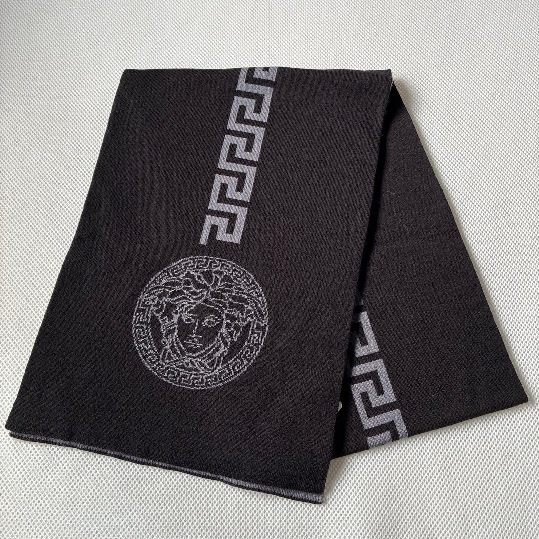 新品　VERSACE ヴェルサーチ　マフラー　メデューサ　ブラック